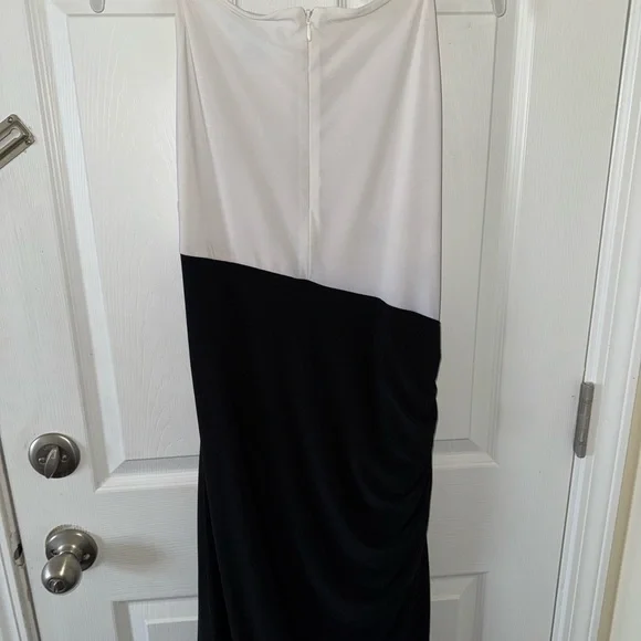 Lauren Ralph Lauren Ivory Embellished Gown - Picture 3 of 5